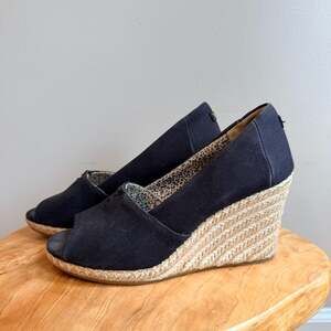 Toms Michelle Black Canvas Espadrille Peep Toe Wedge Sandals Size 9.5